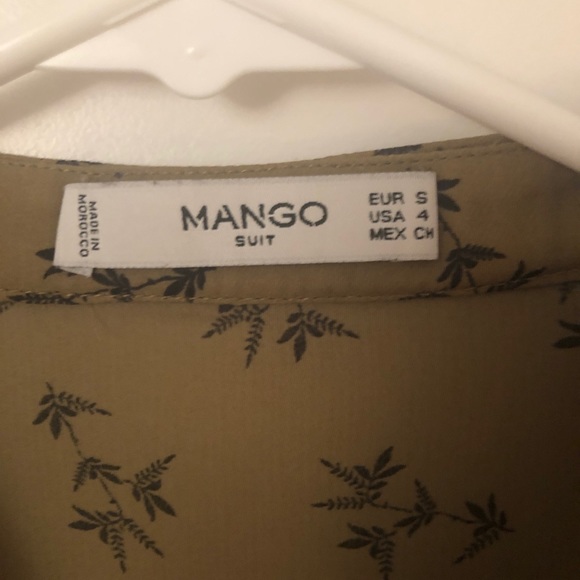 Mango blouse with beautiful neckline & pattern - Picture 4 of 6